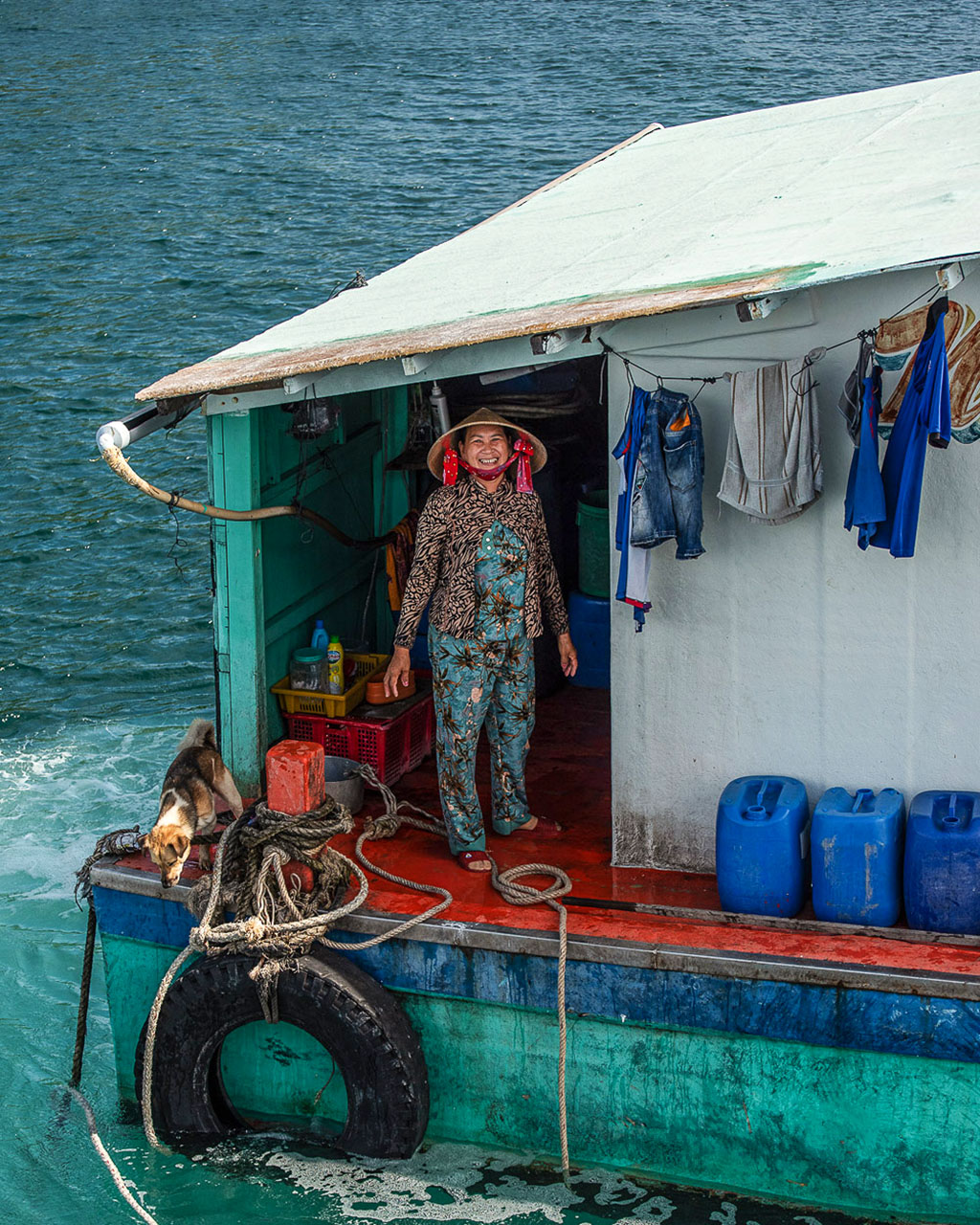 house boat
