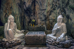 marble mountain chess monks